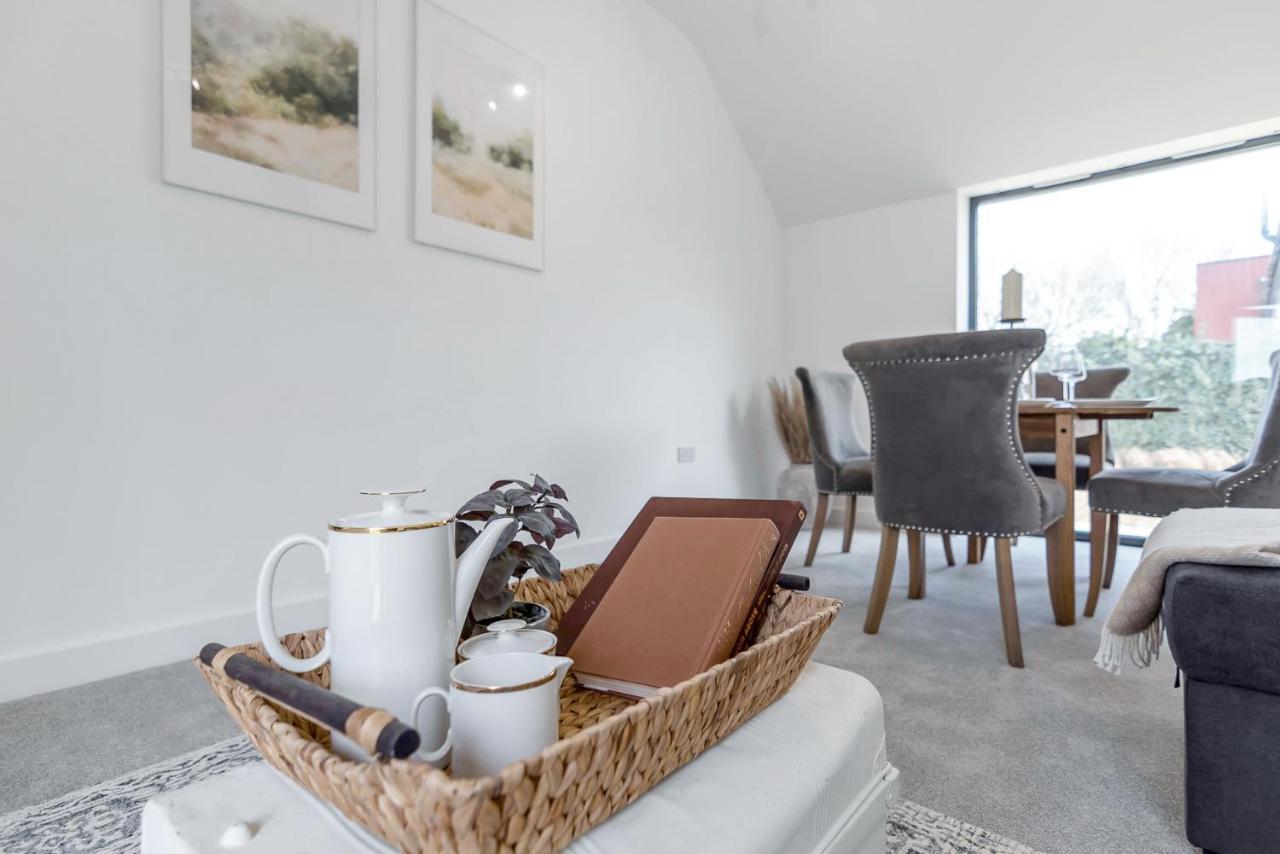Rural 2-Bed Home Near Snetterton Larling ภายนอก รูปภาพ